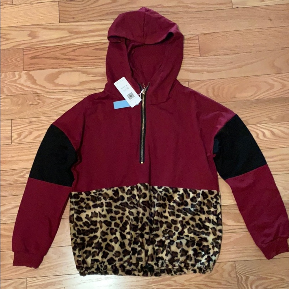 Maroon and Leopard Print Pullover